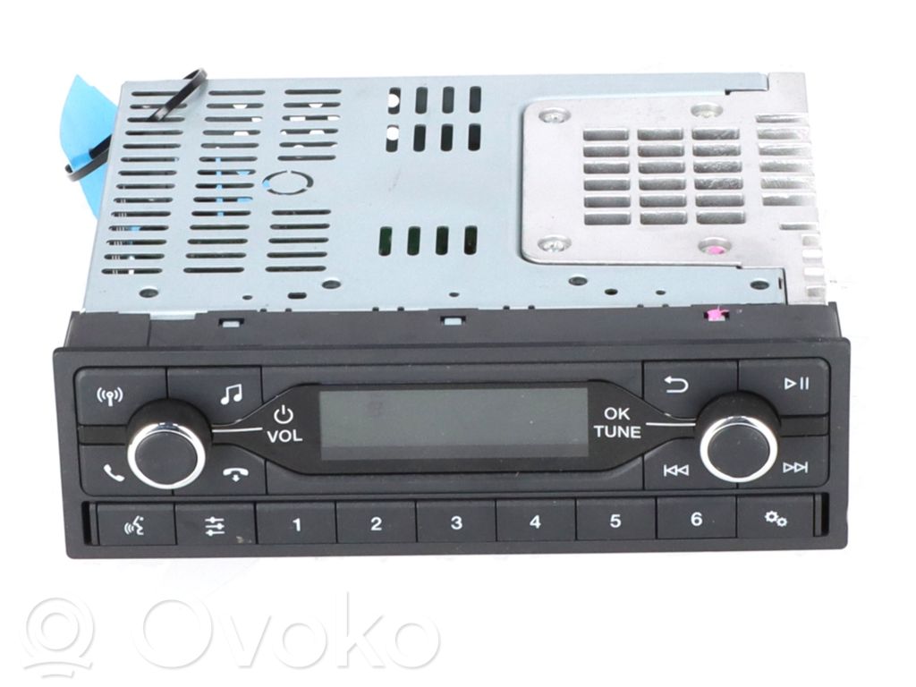 Panel / Radioodtwarzacz CD/DVD/GPS   2639623
