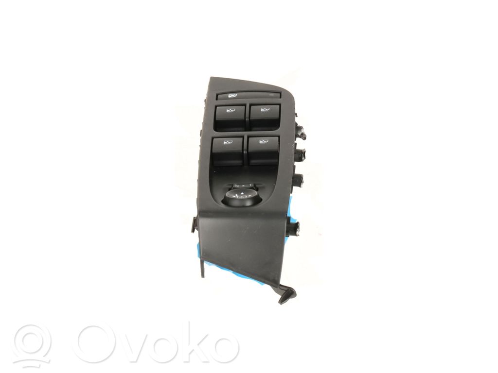 Opel Astra K Przyciski szyb 