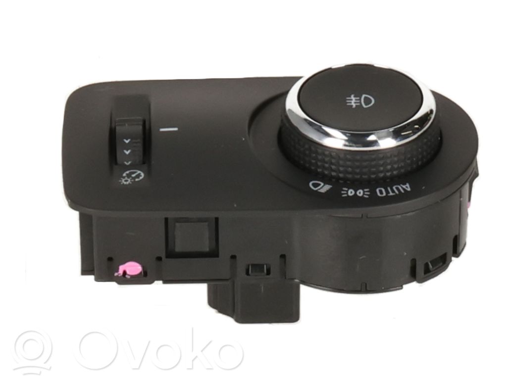 Opel Astra K Interruptor de luz 