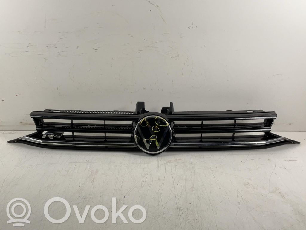 Volkswagen Touran II Grilă radiator față 