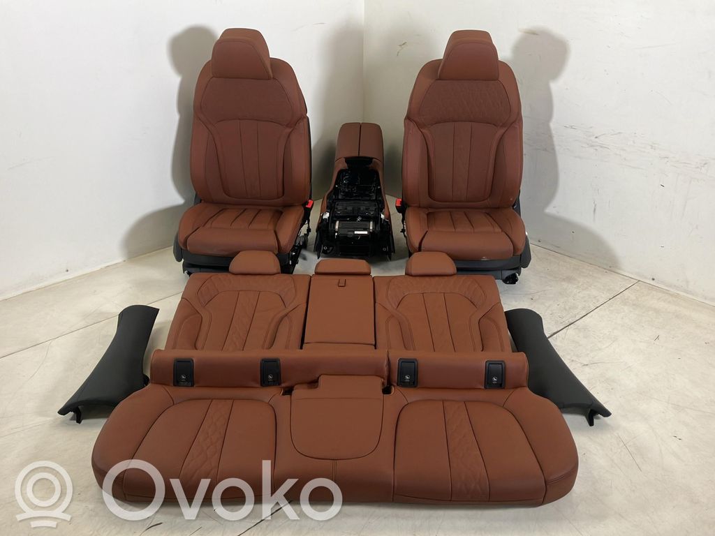 BMW X6 G06 Seat set 