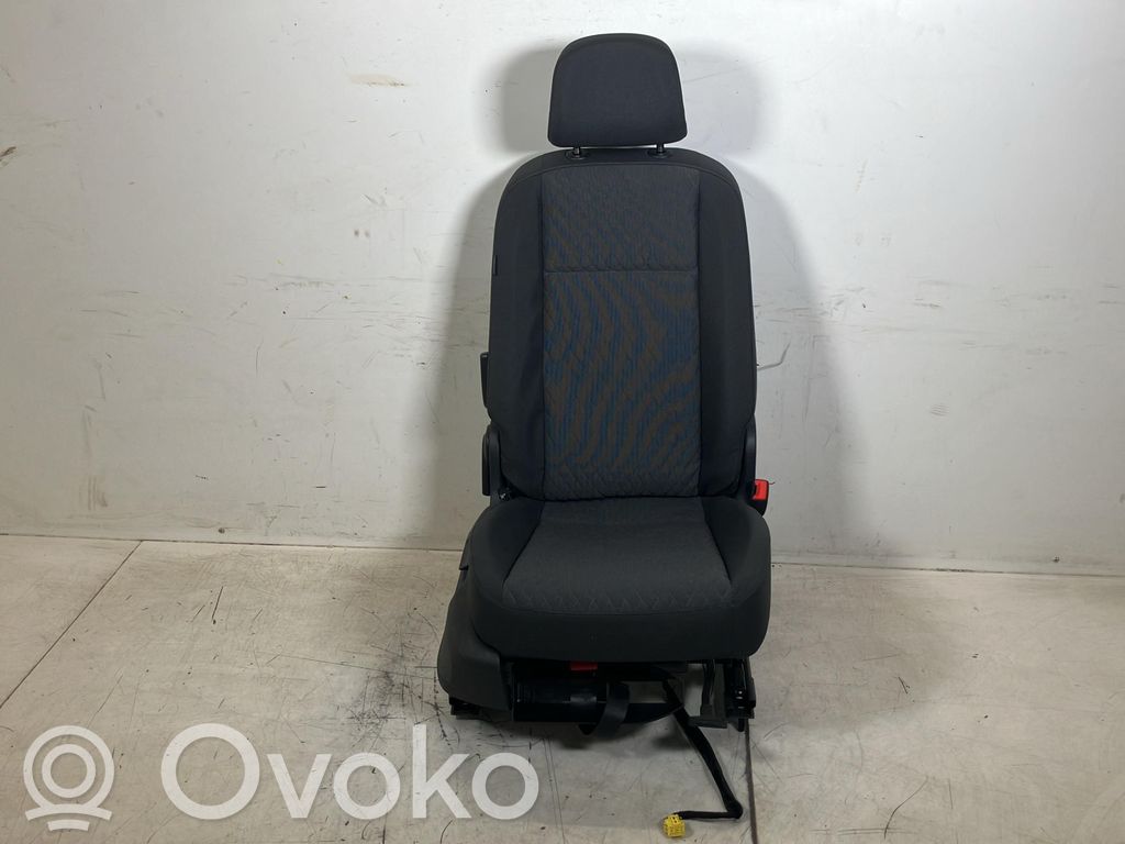Volkswagen Caddy Etumatkustajan istuin 