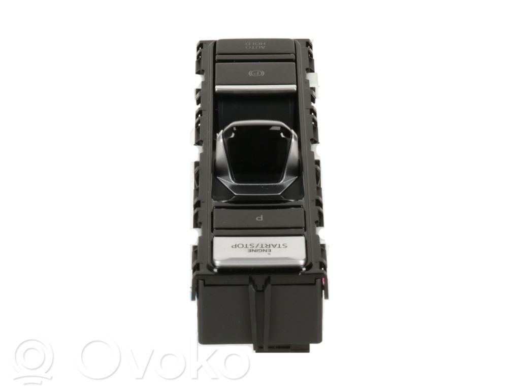 Volkswagen Golf VIII Interruttore a pulsante start e stop motore