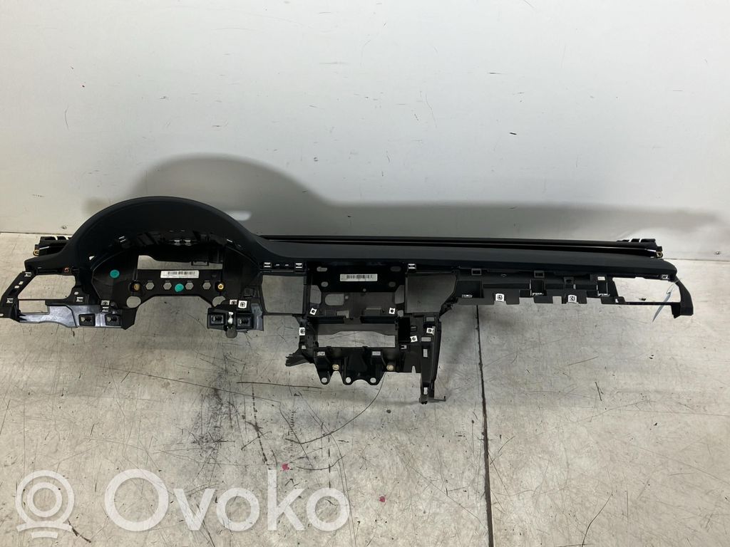 Audi A8 S8 D4 4H Panelė 