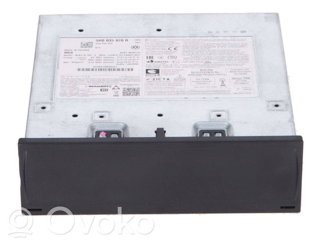 Volkswagen Golf VIII Panel / Radioodtwarzacz CD/DVD/GPS 