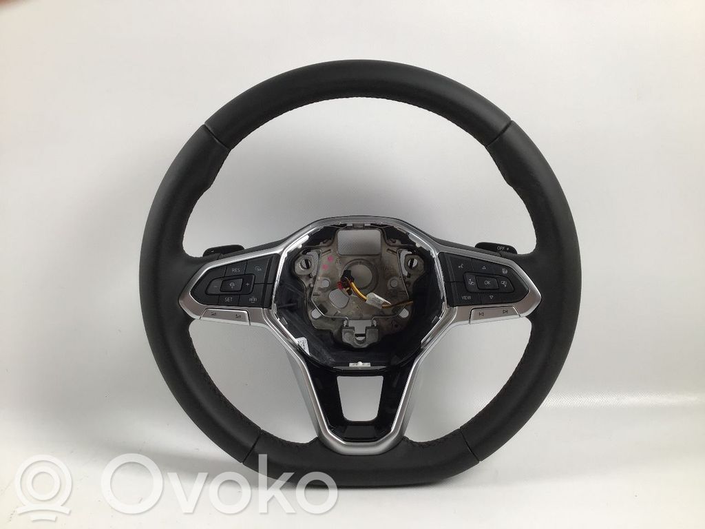 Volkswagen Golf VIII Volant