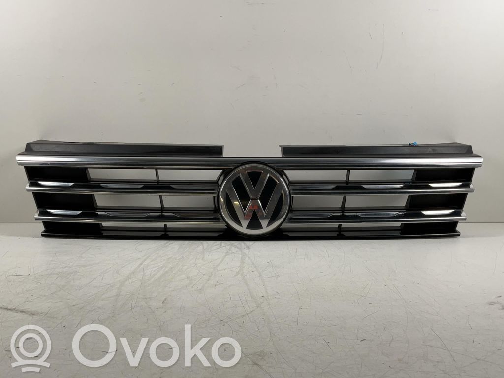 Volkswagen Tiguan Griglia superiore del radiatore paraurti anteriore