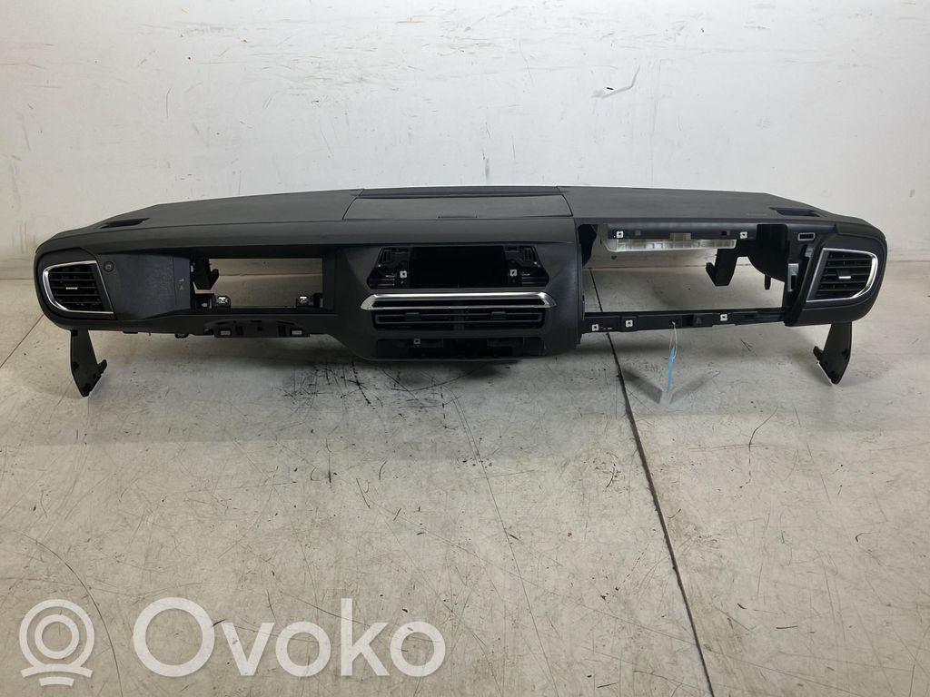 Opel Vivaro Kojelauta 