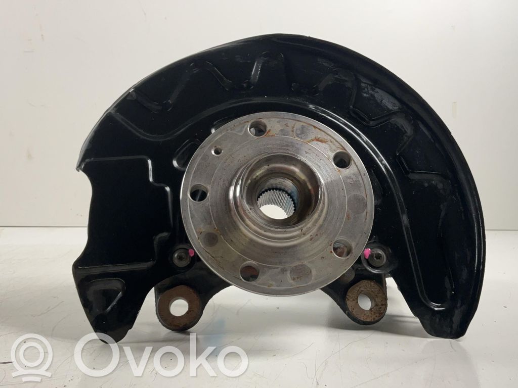 Volkswagen Golf Sportsvan Achsschenkel vorne 