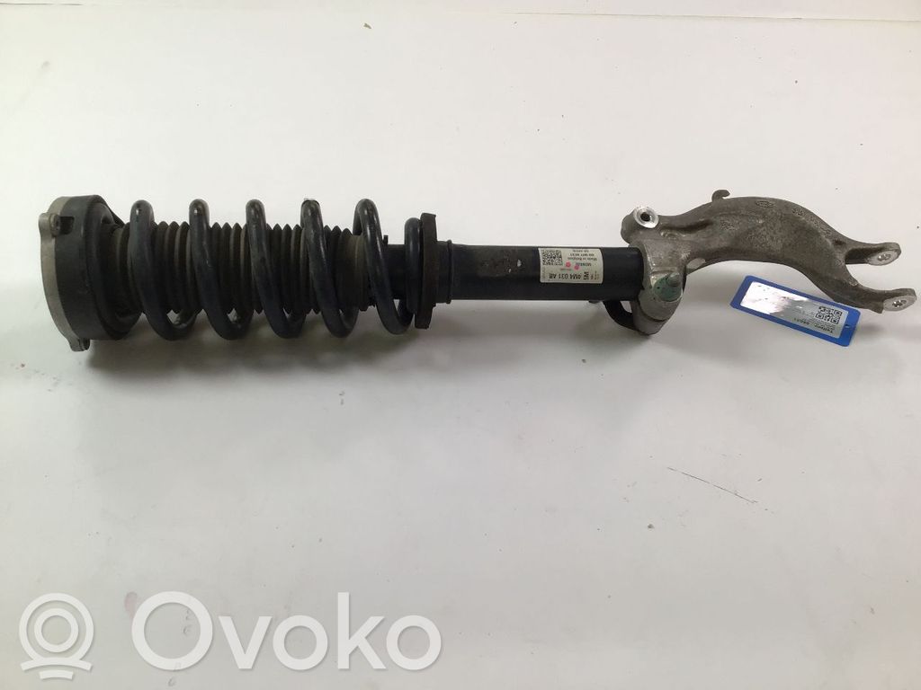 Volkswagen Touareg III Amortyzator osi przedniej ze sprężyną