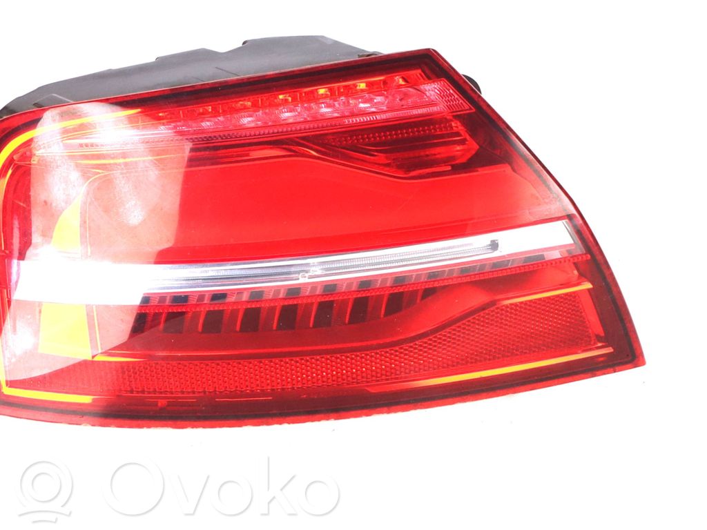 Audi A8 S8 D4 4H Feux arrière / postérieurs