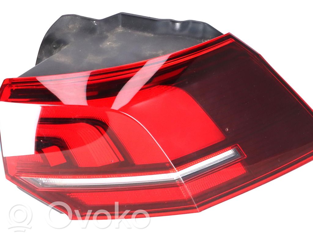 Volkswagen Golf VIII Takavalot