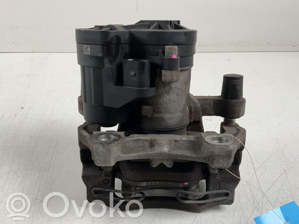 Volkswagen Golf VIII Pinza del freno posteriore 