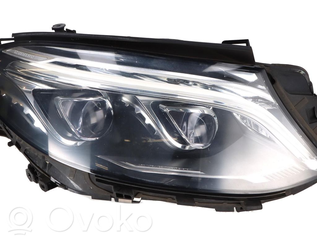 Mercedes-Benz GLE AMG (W166 - C292) Lampa przednia