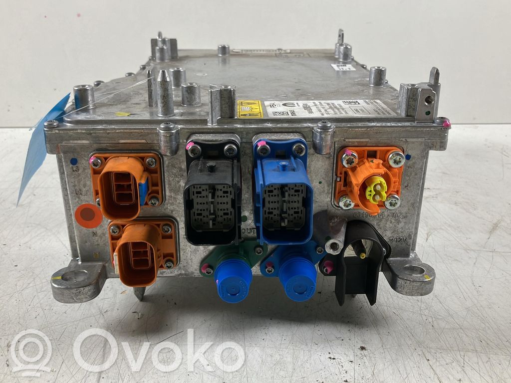 Inversor/convertidor de voltaje   9865088980