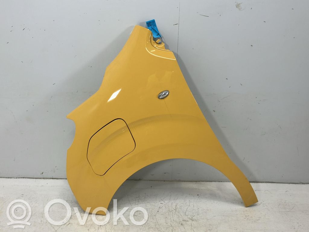 Opel Vivaro Aripă 