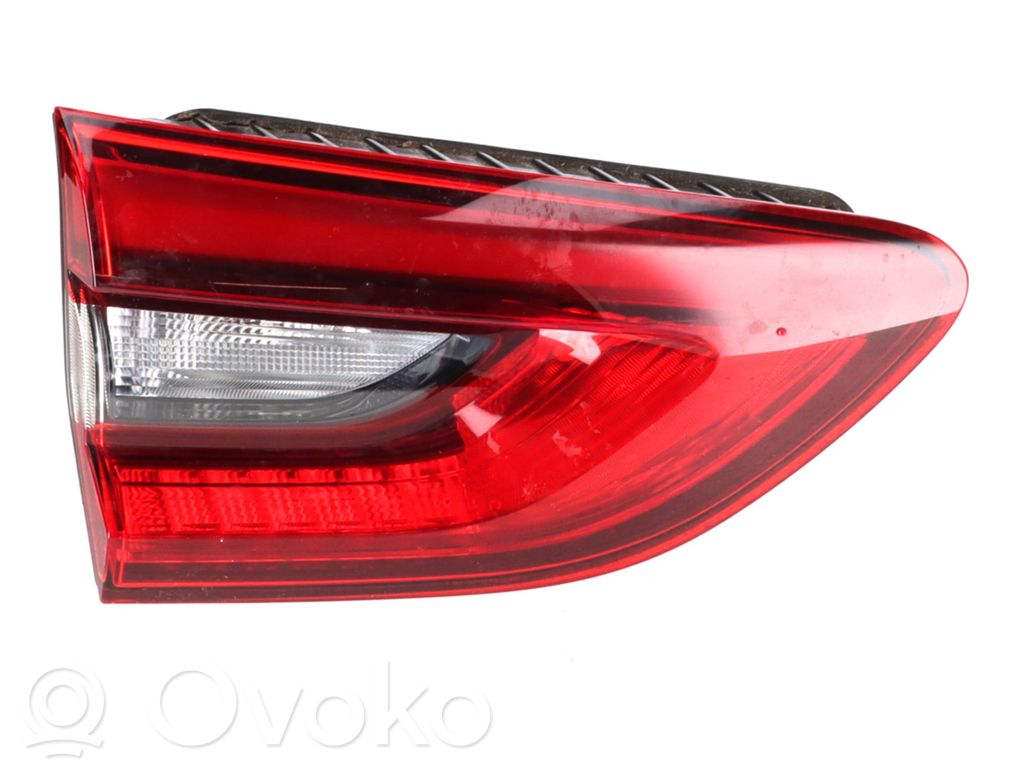 Opel Insignia B Lampă spate în capacul portbagajului 