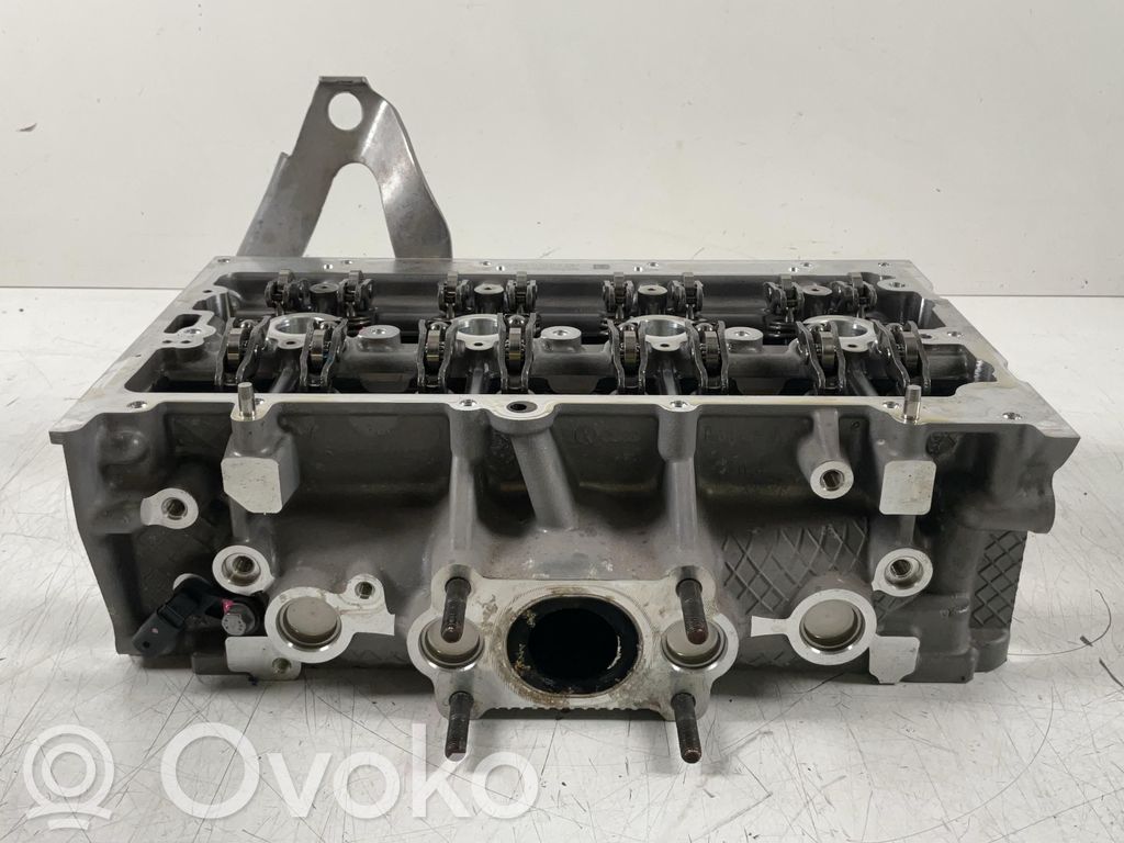 Volkswagen PASSAT B9 Culasse moteur 