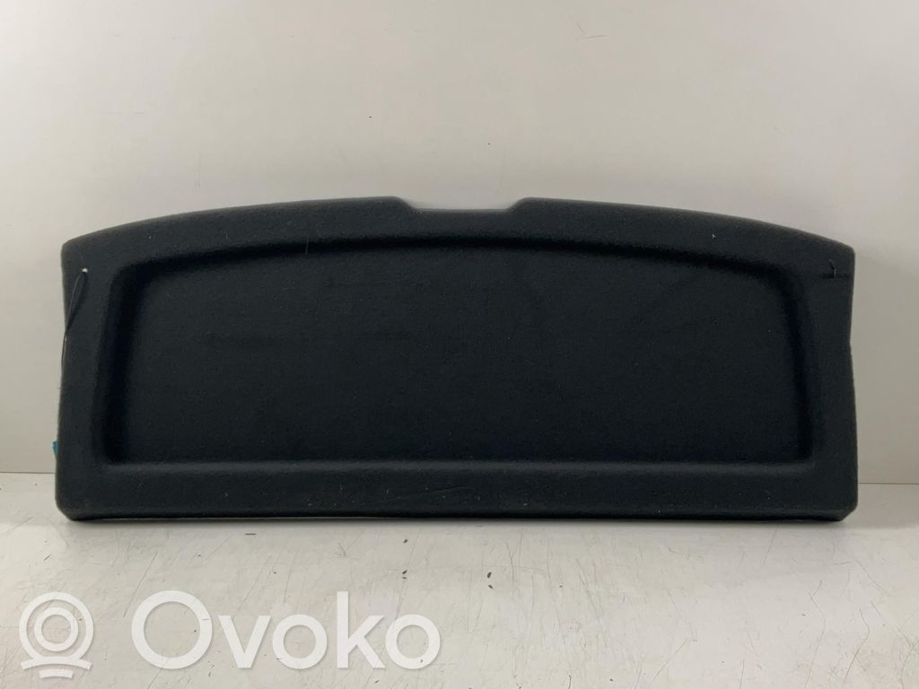 Volkswagen Polo VI Hattuhylly