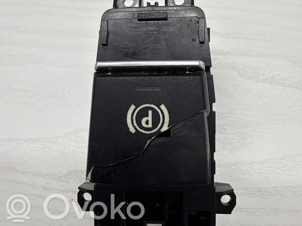 BMW 5 F10 F11 Comutator frână parcare 