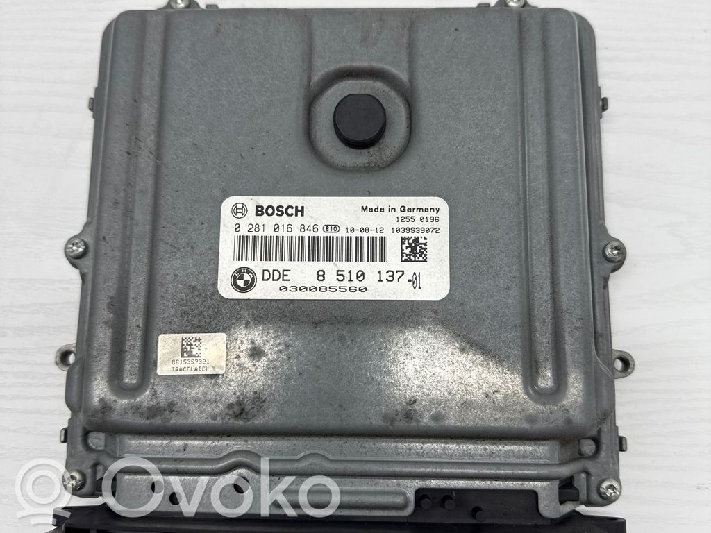 BMW 5 F10 F11 Engine control unit/module 