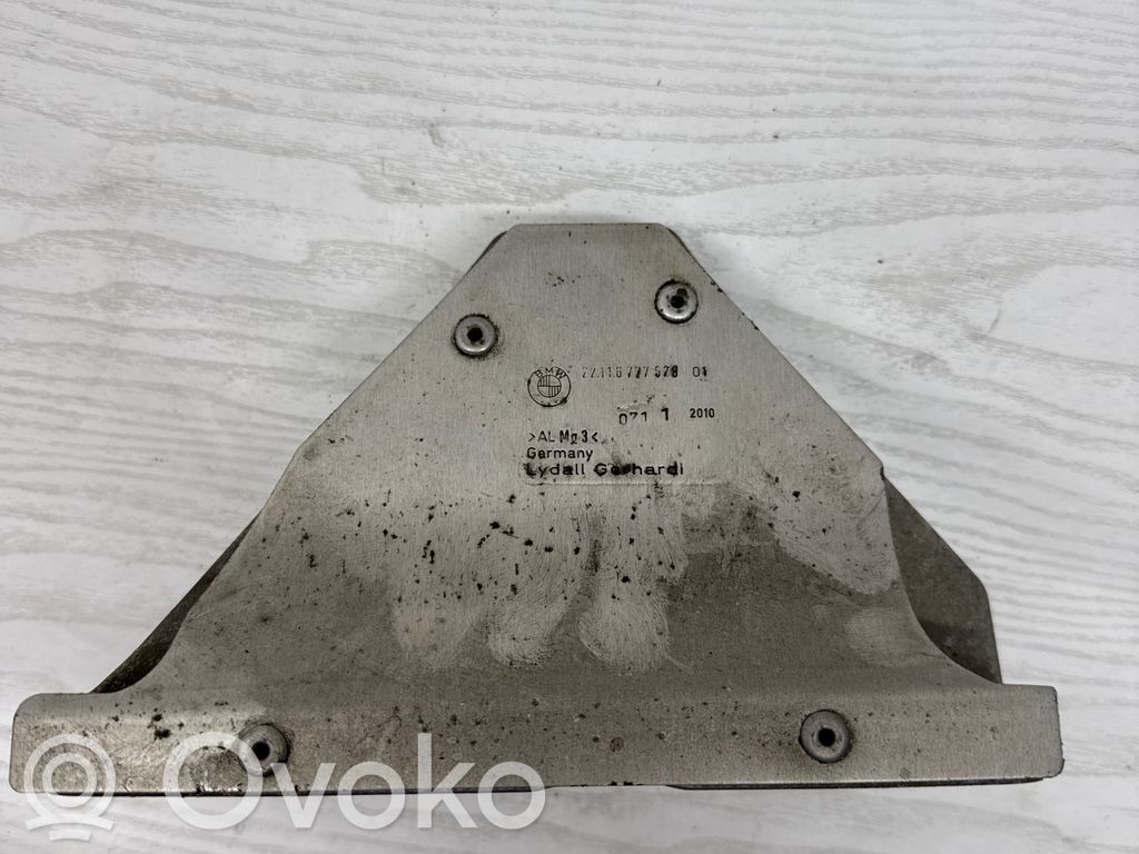 BMW 5 F10 F11 Engine mounting bracket 