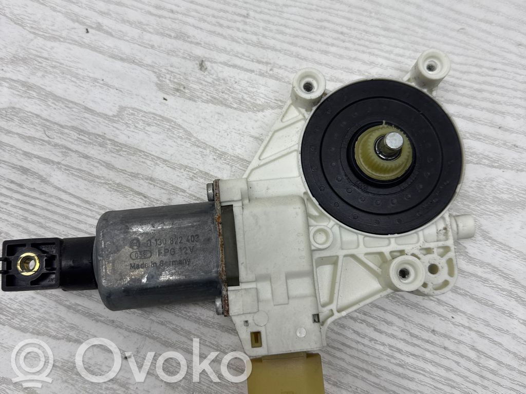 BMW 3 E92 E93 Priekšpusē elektriskā loga pacelšanas mehānisma komplekts 