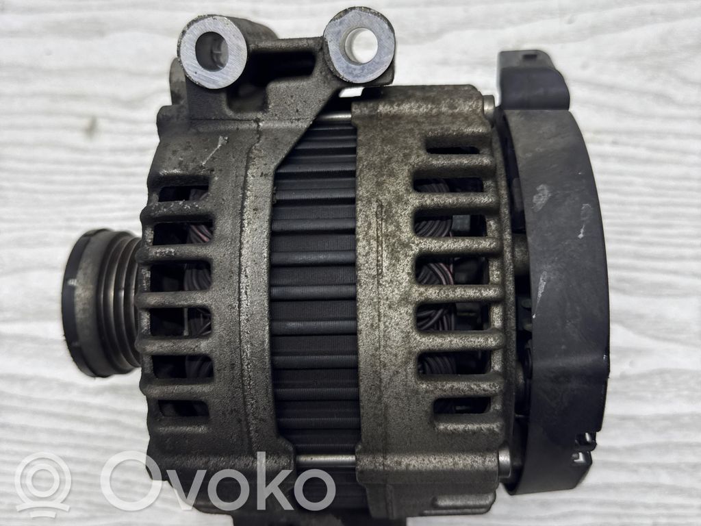 BMW 3 E92 E93 Generator/alternator 
