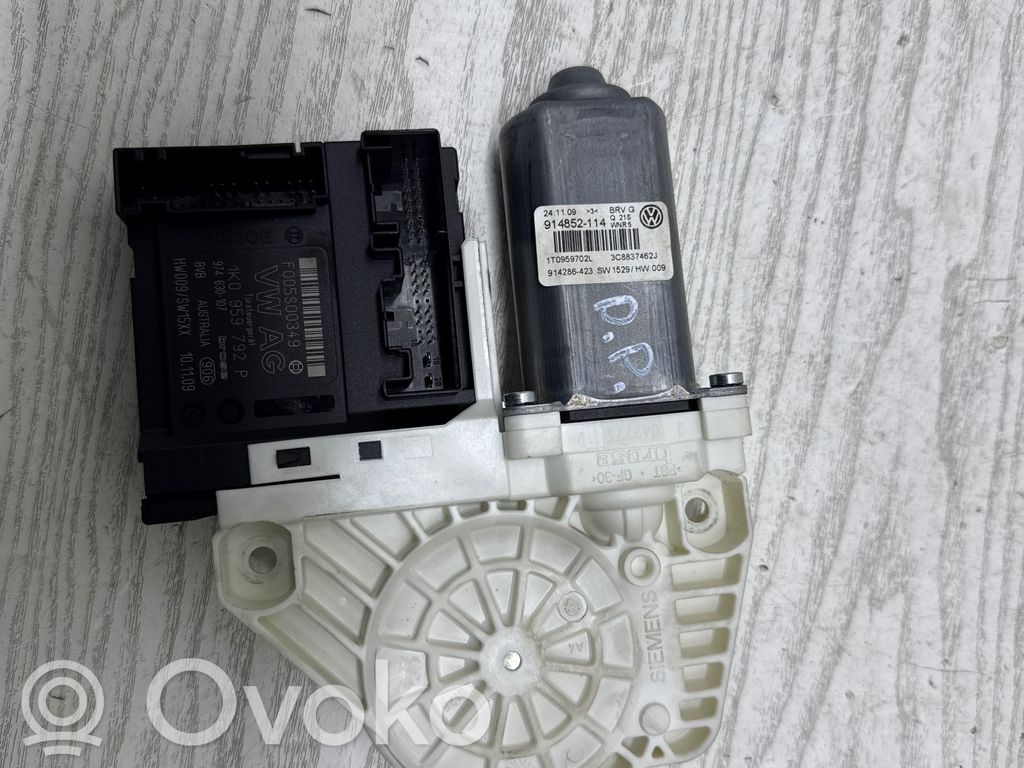 Volkswagen PASSAT CC Silnik regulatora szyby drzwi przednich 