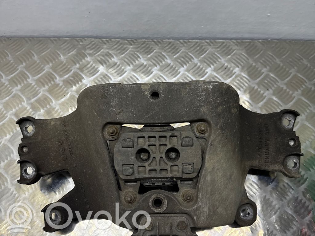 Audi A6 S6 C6 4F Gearbox mounting bracket 