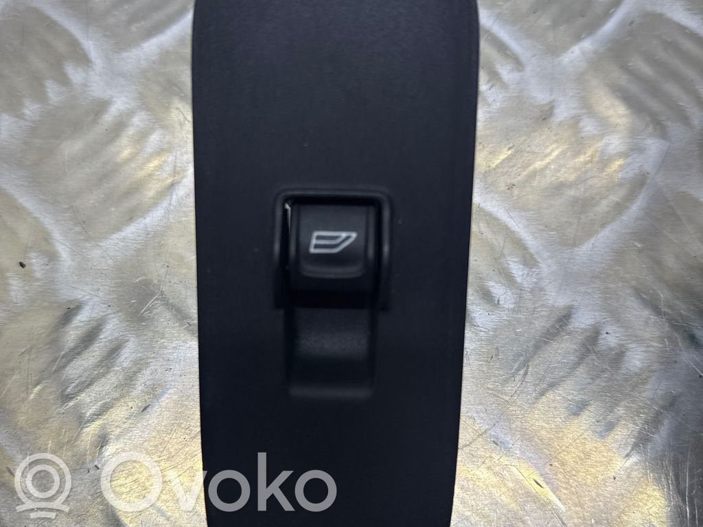 Volvo XC60 Electric window control switch 