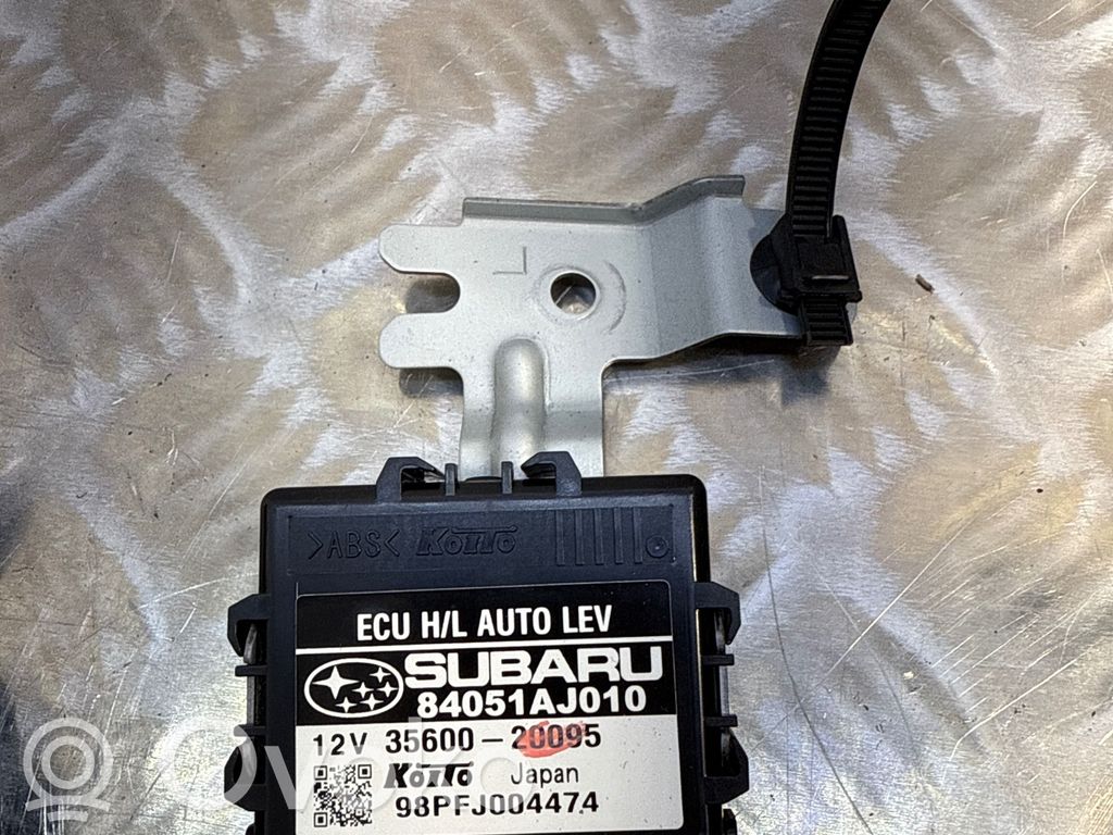 Subaru Legacy Light module LCM 