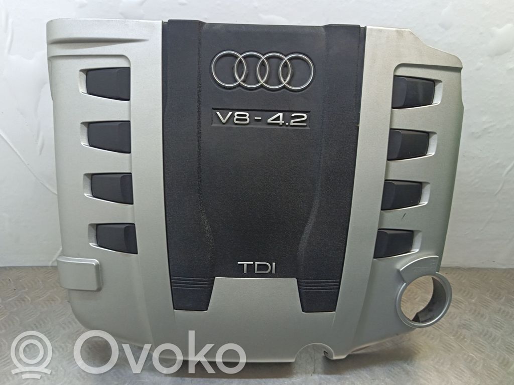 Audi Q7 4L Couvercle cache moteur 