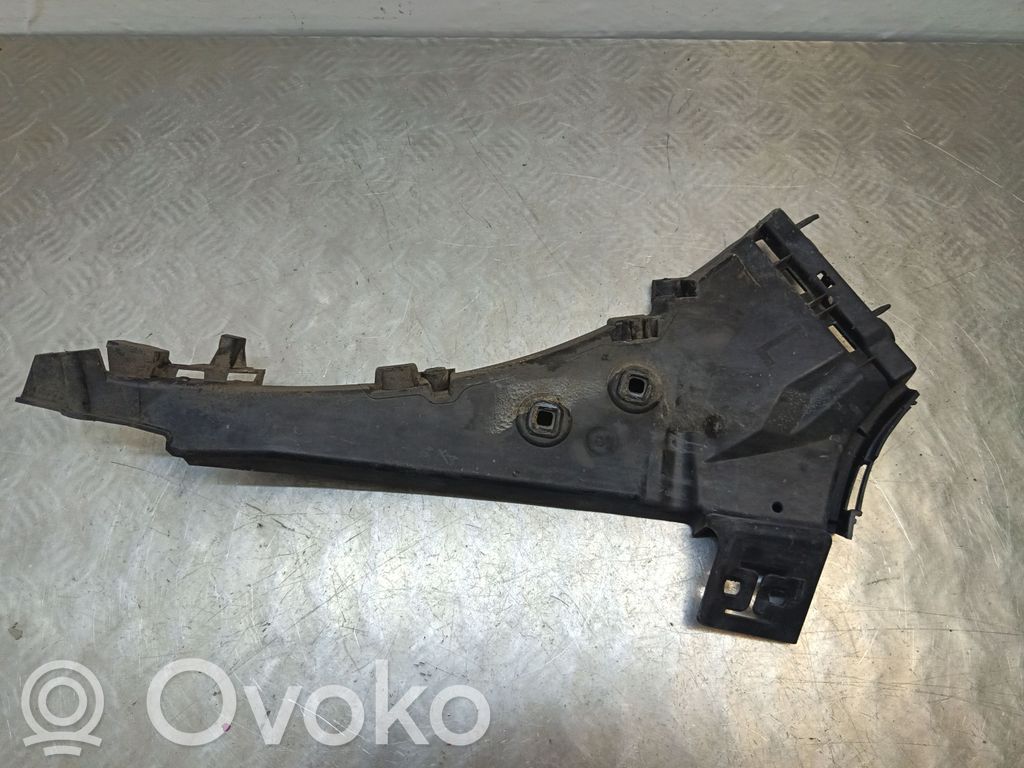 Audi Q7 4L Front bumper mounting bracket 