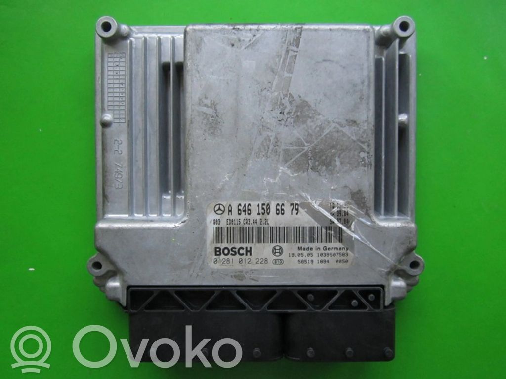 Mercedes-Benz C W203 Engine control unit/module ECU 
