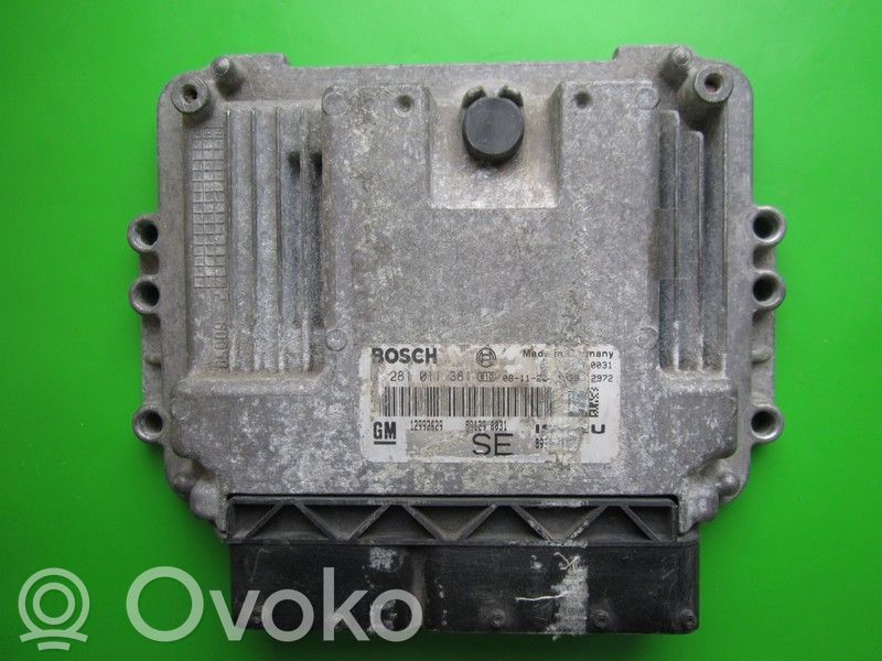 Opel Astra H Unidad de control/módulo ECU del motor 