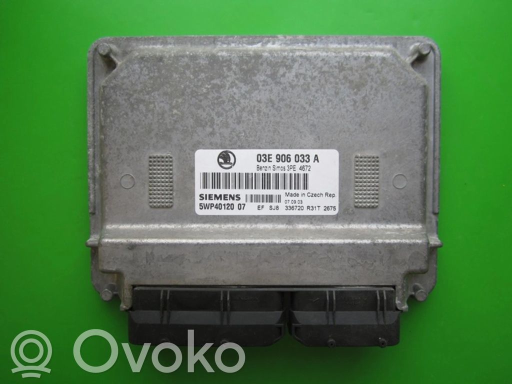 Engine control unit/module ECU   03E906033A,5WP40120
