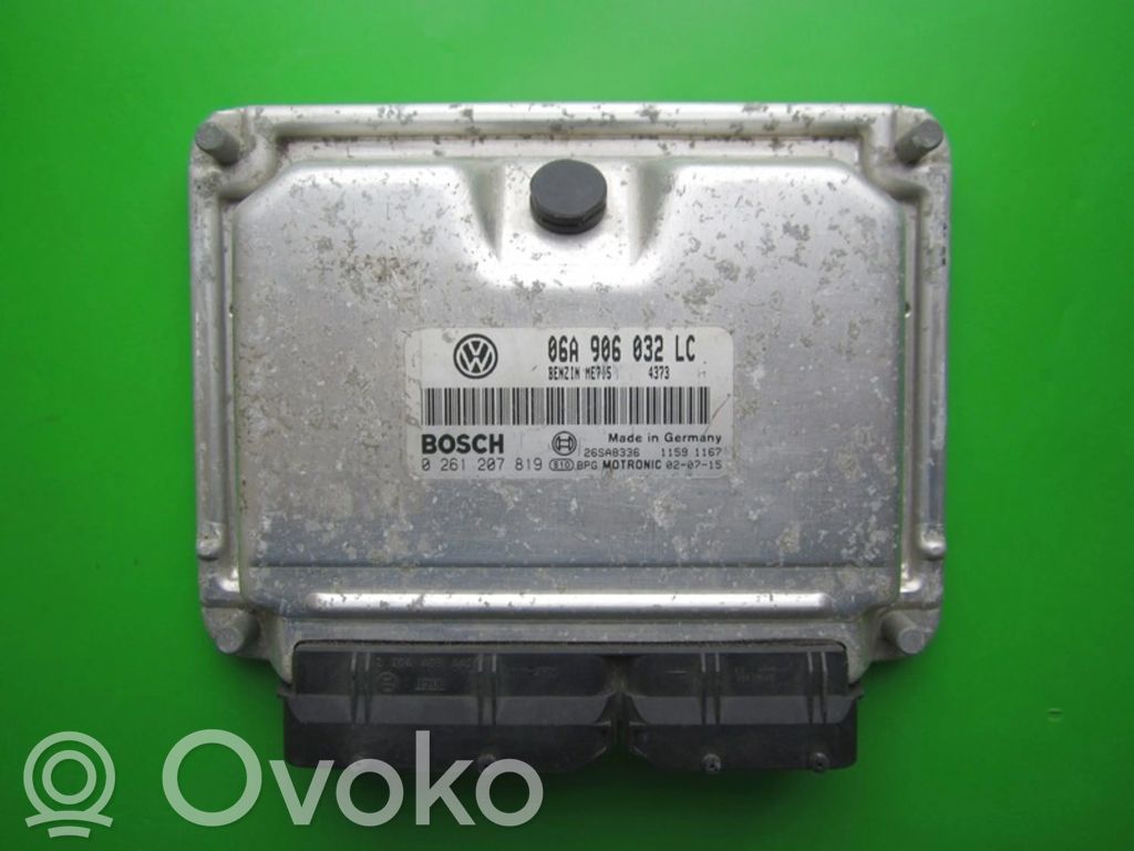 Skoda Octavia Mk1 (1U) Engine control unit/module ECU 