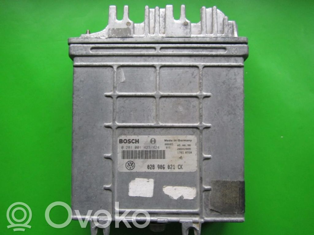 Volkswagen PASSAT B4 Unitate control motor/modul ECU 
