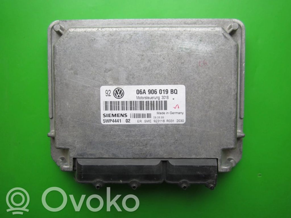 Volkswagen Golf SportWagen Komputer / Sterownik ECU silnika 