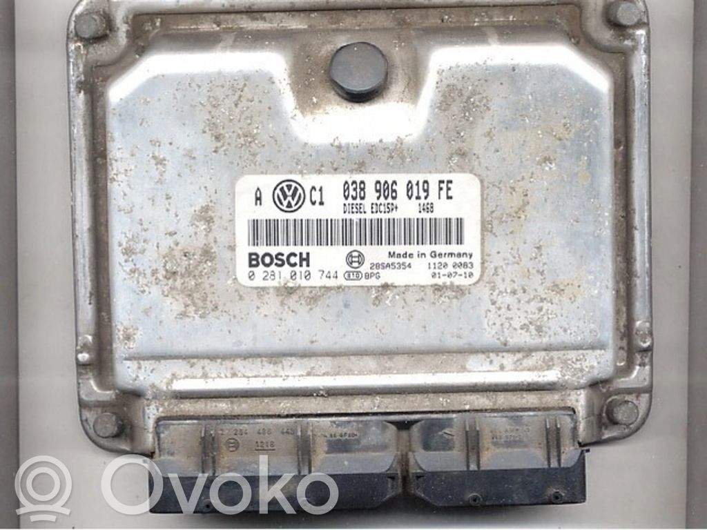 Engine control unit/module ECU   038906019FE,0281010744