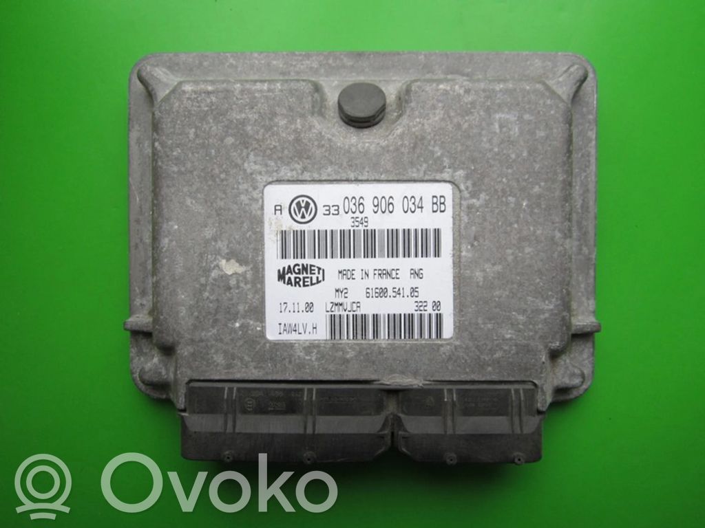 Volkswagen Golf IV Komputer / Sterownik ECU silnika 