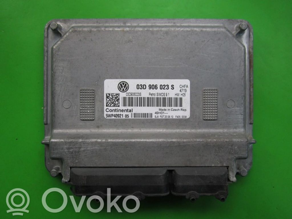 Volkswagen Fox Engine control unit/module ECU 
