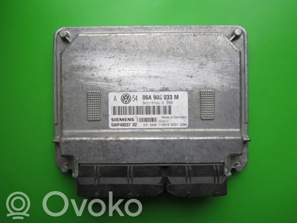 Volkswagen Golf IV Komputer / Sterownik ECU silnika 