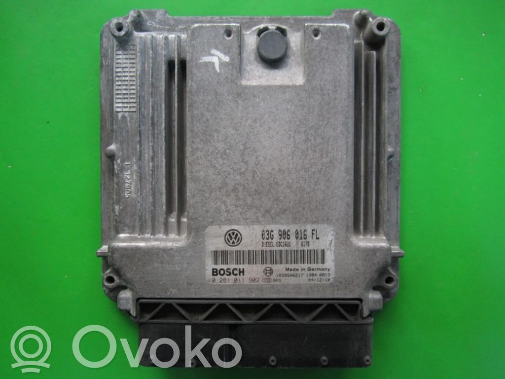 Volkswagen PASSAT B6 Engine control unit/module ECU 