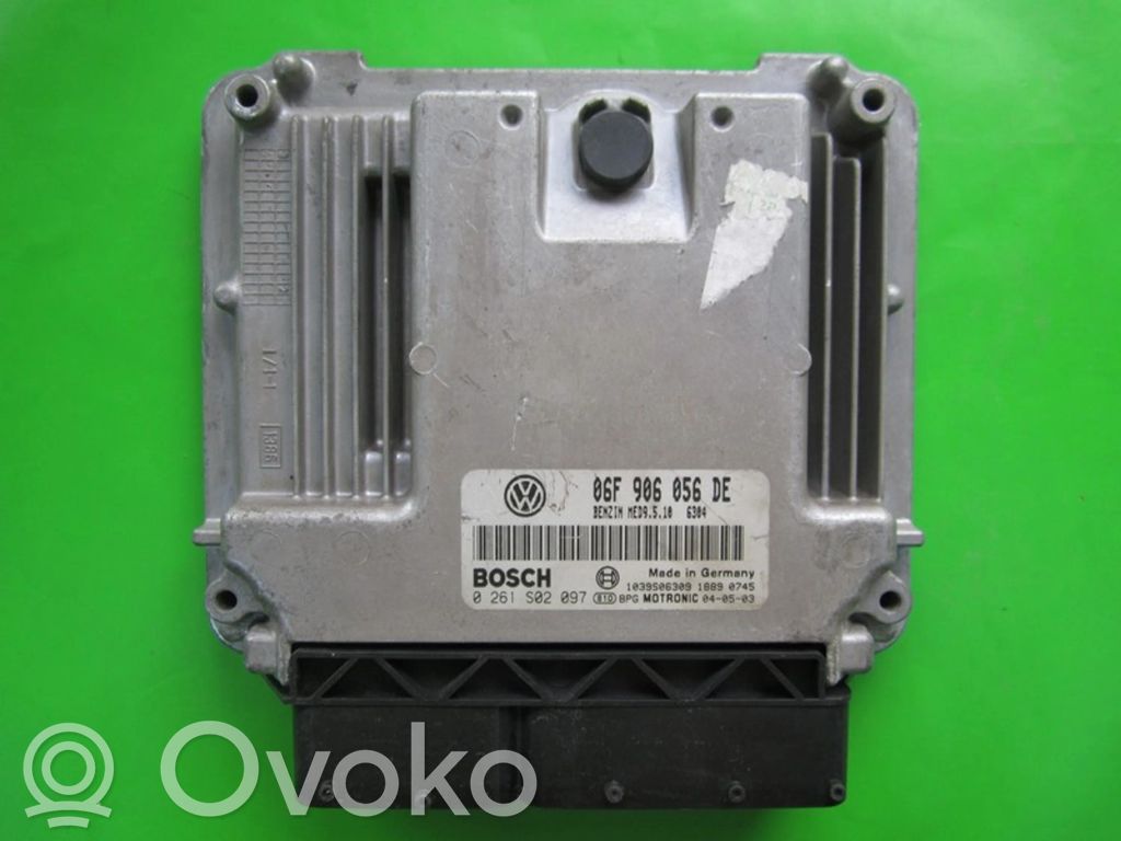 Engine control unit/module ECU   06F906056DE,0261S02097