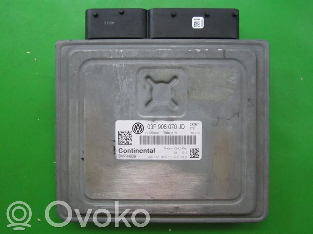 Engine control unit/module ECU   03F906070JD,5WP44909