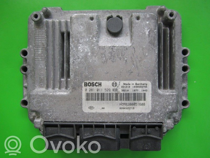 Renault Trafic II (X83) Engine control unit/module ECU 