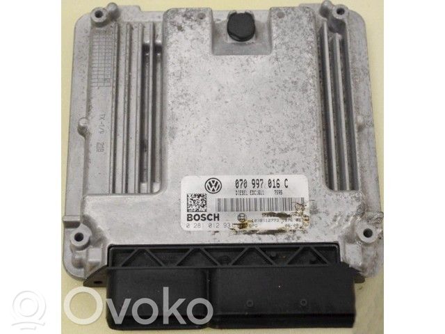 Volkswagen Transporter - Caravelle T5 Unidad de control/módulo ECU del motor 