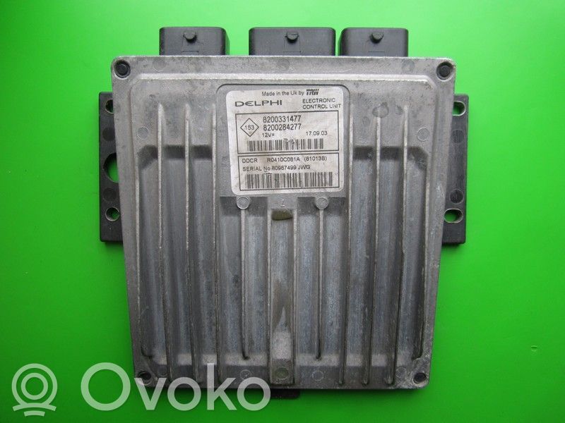 Renault Clio II Motorsteuergerät ECU 